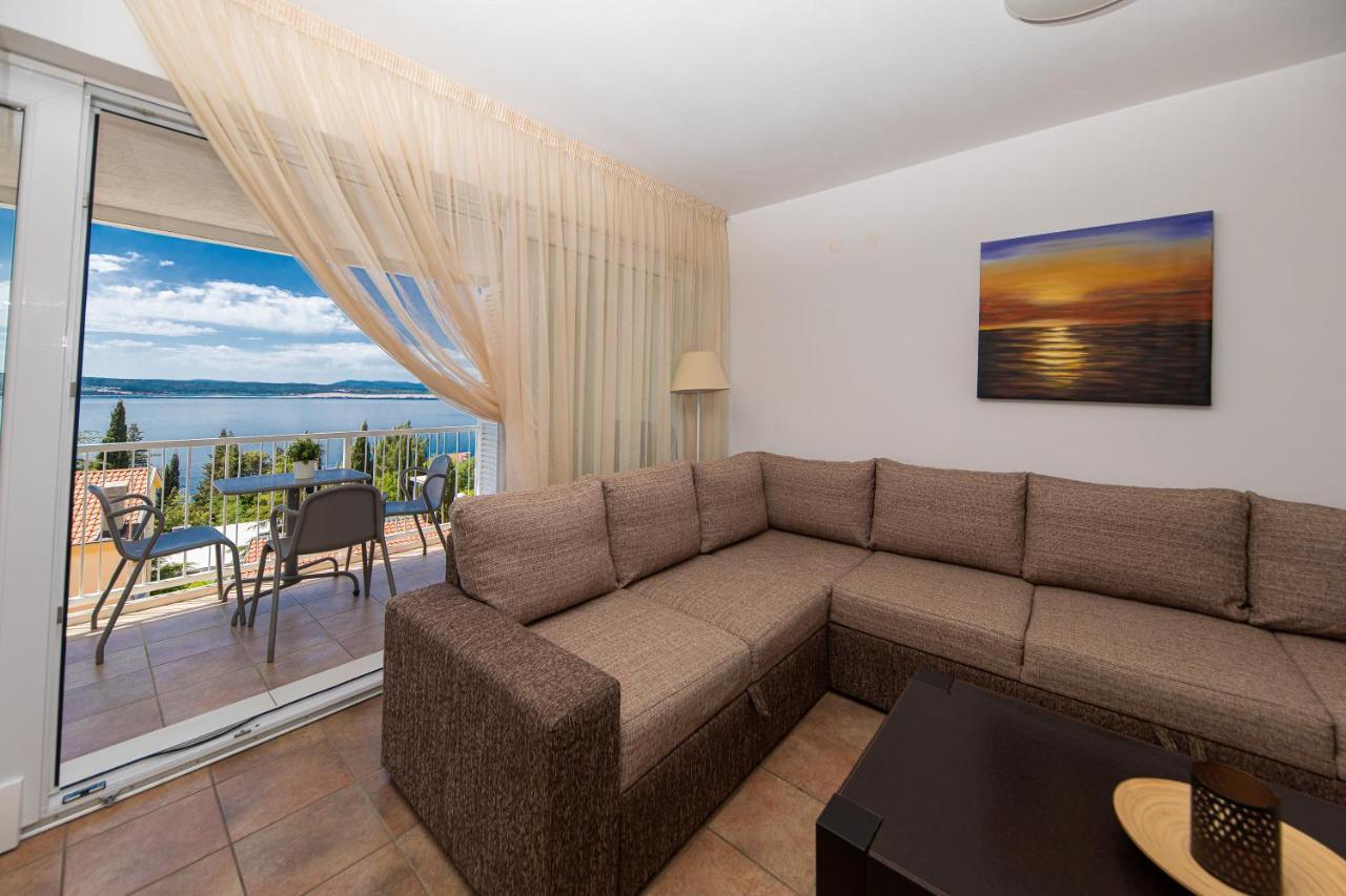 Apartments Casa Bianca Crikvenica Exterior foto